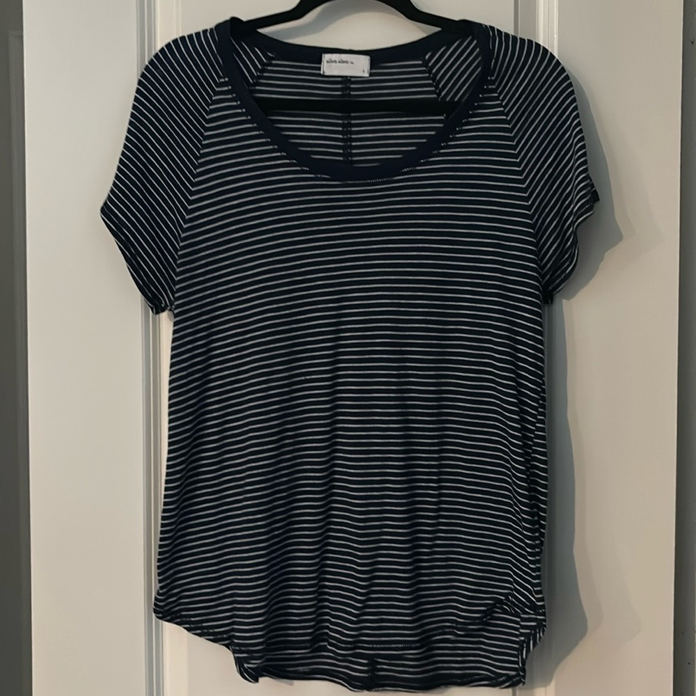 Allen Allen tshirt